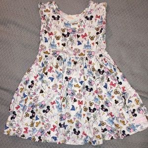 Disney parks dress size XL age 5-6T runs smaller like 4-5, dress by Sweet Girls